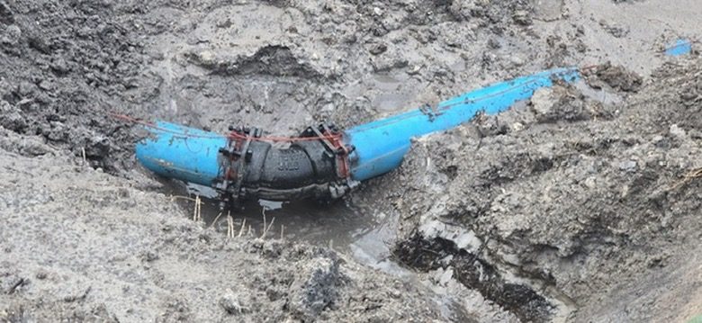 Water main tie-in